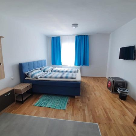 Pop'S Rooms - Transilvania Boheimkirchen Bagian luar foto
